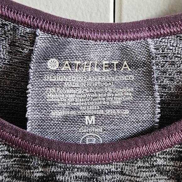 Athleta Impact Crop Top in Women's M - Picture 6 of 15